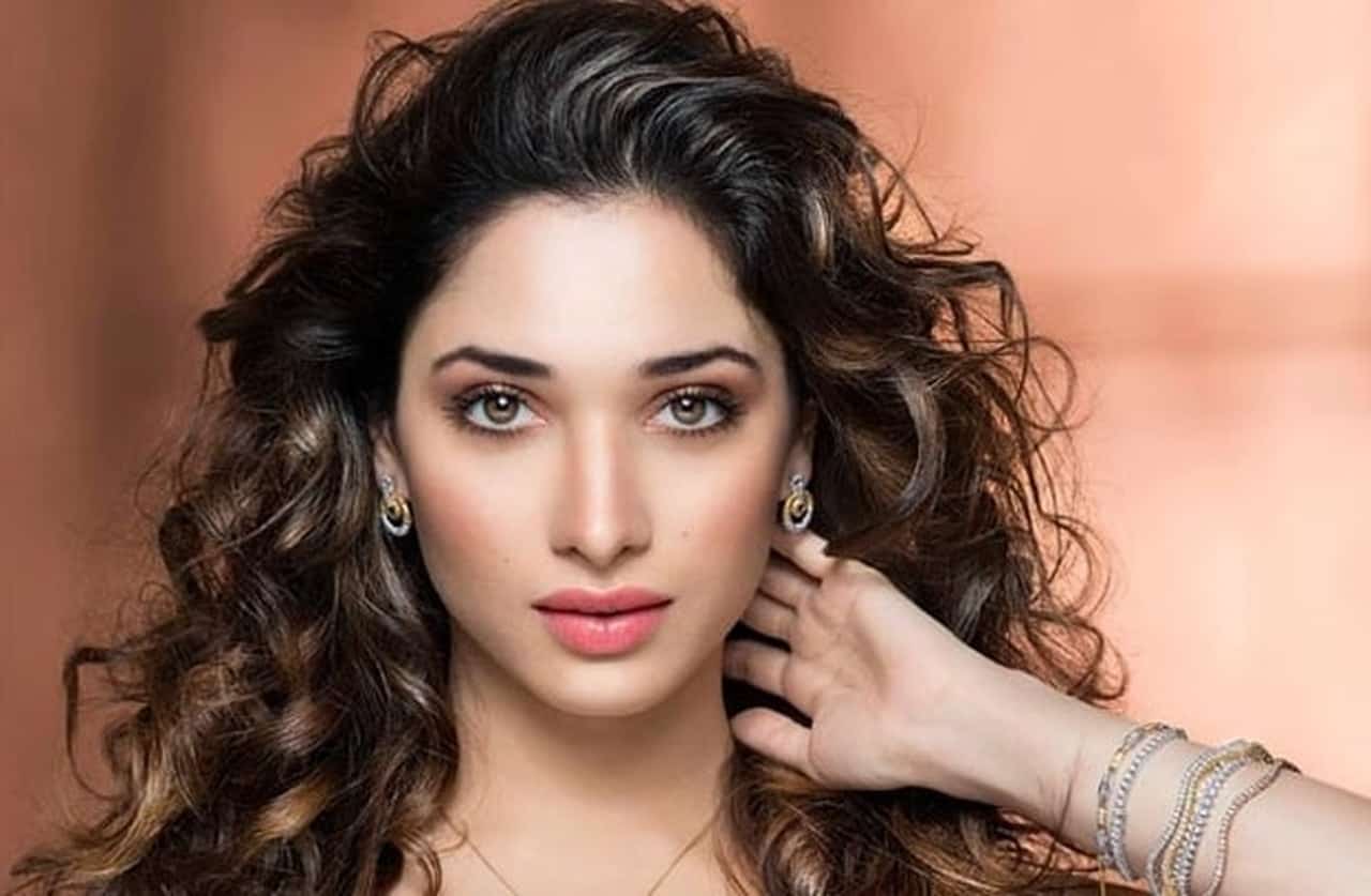 القرنفل لبشرة