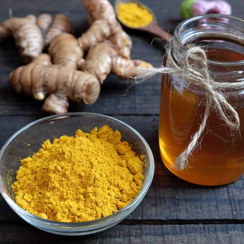 remède-au-curcuma-et-au-miel