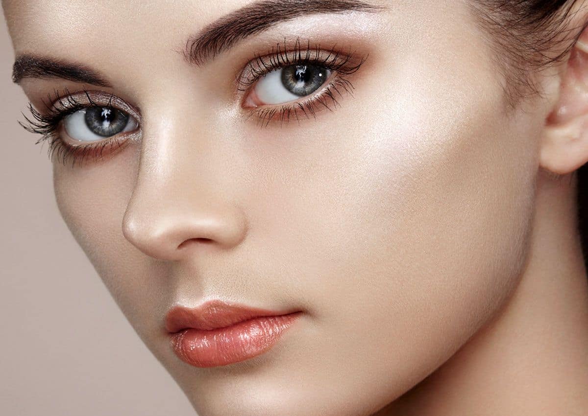 أختيار نوع الماسكارا المناسب للعيون الدائرية والناعسة