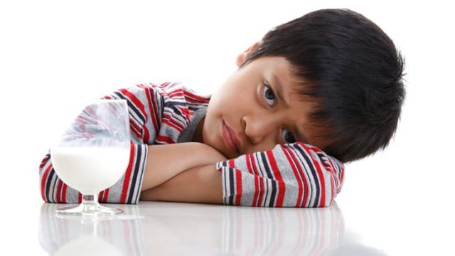 تعرفي على حساسية الألبان لدى الأطفال