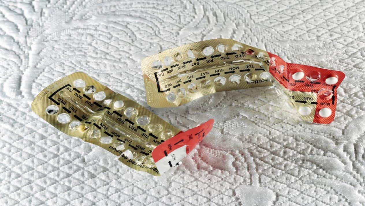 المضاعفات الناتجة عن استعمال حبوب منع الحمل أثناء الرضاعة