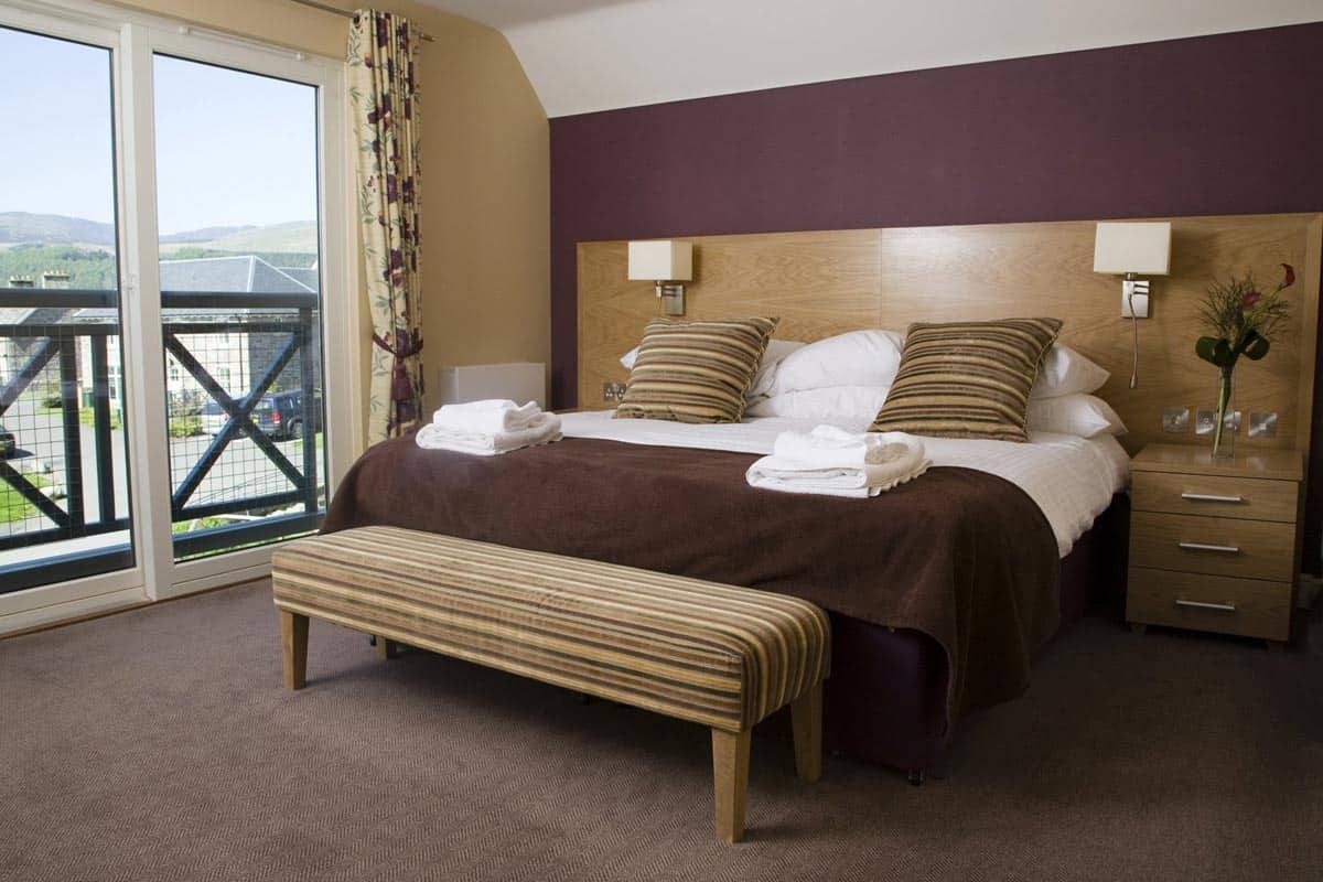 غرف نوم كلاسيكية