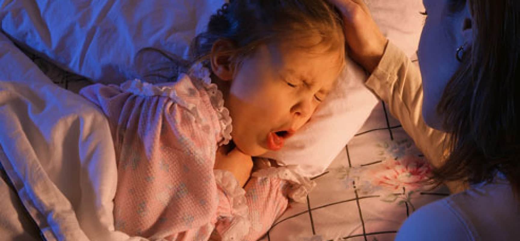 أعراض السعال الديكي