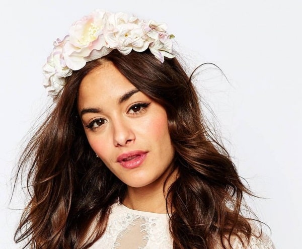 تسريحات شعر للعروس