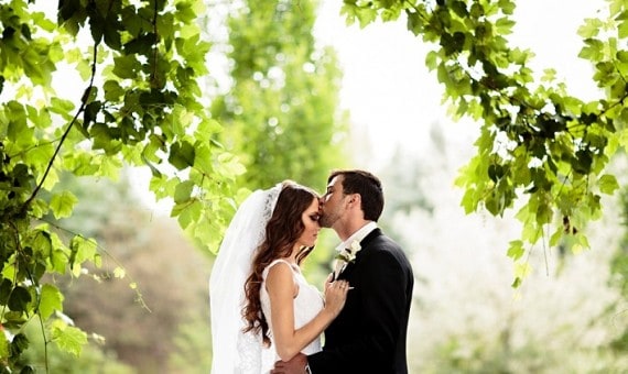 كيف تتحكمين في تكاليف الزواج؟