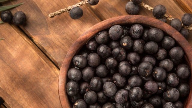 ثمار نخل الآساي هي الحل الأفضل للعناية ببشرتك