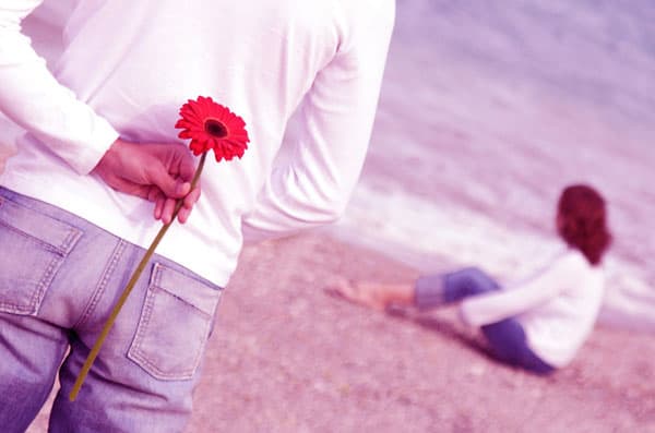 كيف تجعلين زوجك يتعلق بك؟