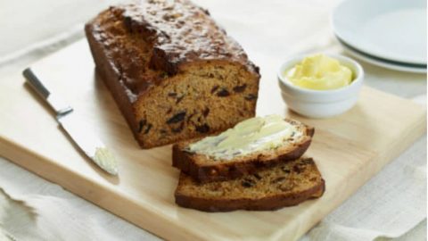 خطوات بسيطة لعمل كيكة الخليج