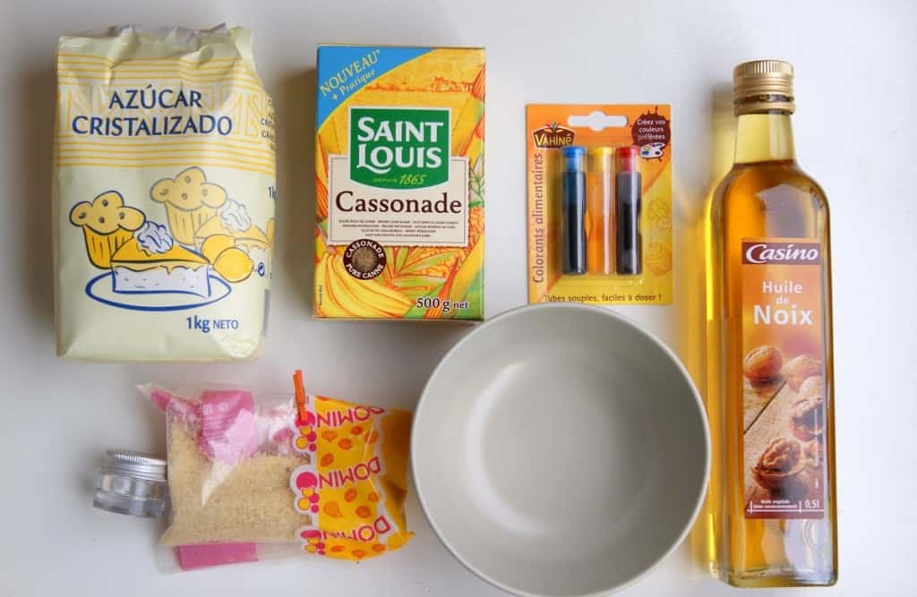 طريقة تصنعين مقشر طبيعي للشفاه في المنزل