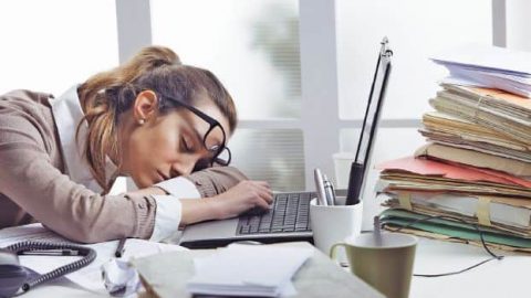 كيف تتخلصين من الإرهاق المزمن؟