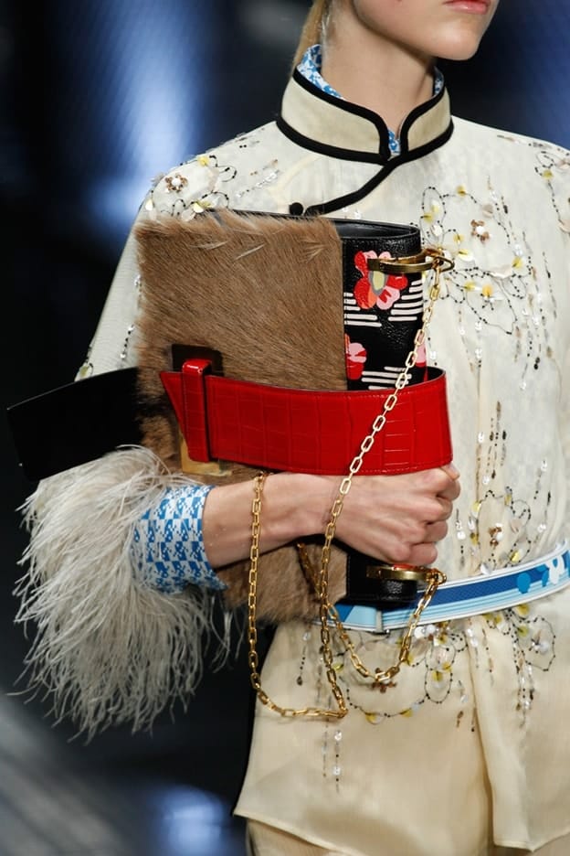 شنط ماركات 2017