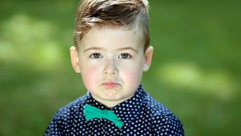 لهذه الأسباب تجنبي وعد أبنائك بأية وعود