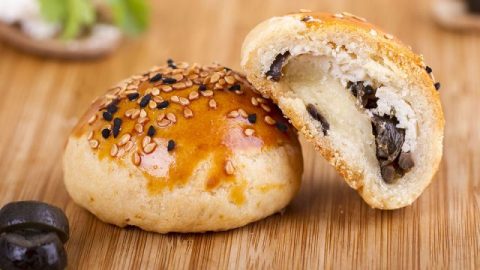 طريقة إعداد خبز تركي بالجبن