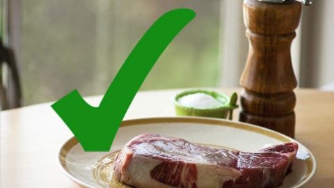 تجنبي هذه الأخطاء القاتلة في طهو اللحم المجمد