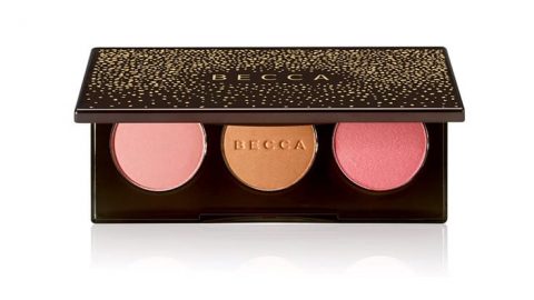بلاش جديد من  Becca لتتألقي في موسم الأعياد