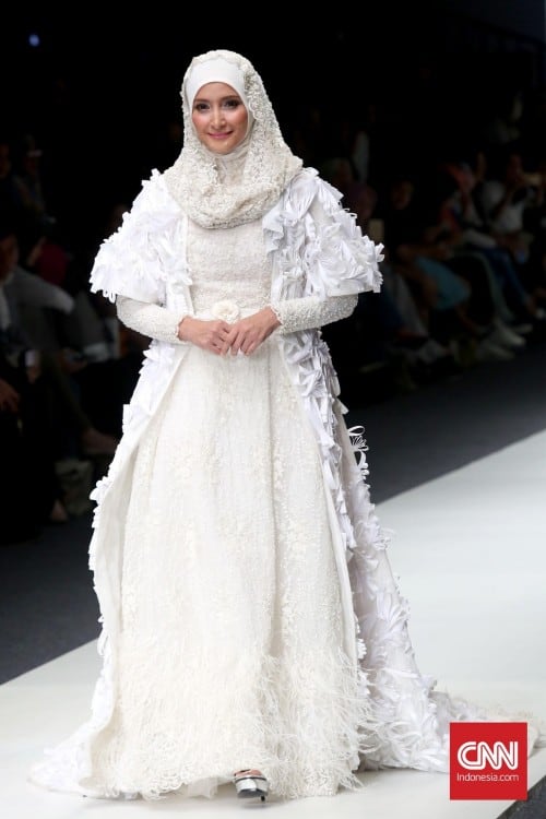 فساتين سواريه للمحجبات