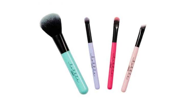 تعرفي على فراشي ماكياج Tools on Tour