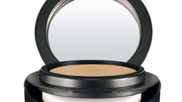 إليك أفضل أنواع الكريم الأساس للبشرة الجافة