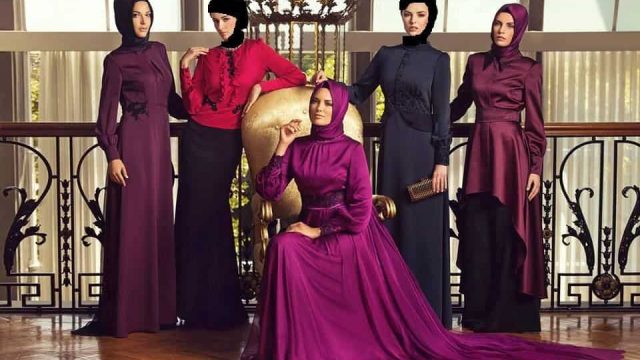 شاهدي أجمل فساتين المناسبات للمحجبات