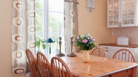 نصائح لاختيار الستائر الأنسب للمطبخ