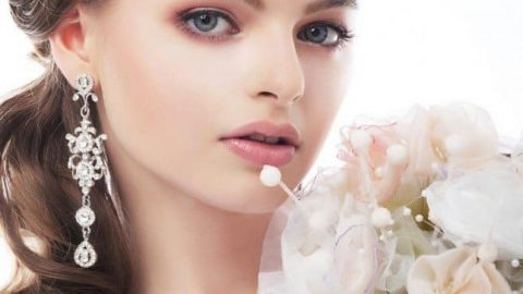 ماسكات للتخلص من تورم العينين قبل الزفاف