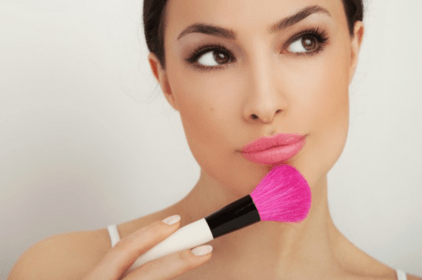 مكونات تجميلية تسبب تحسس البشرة