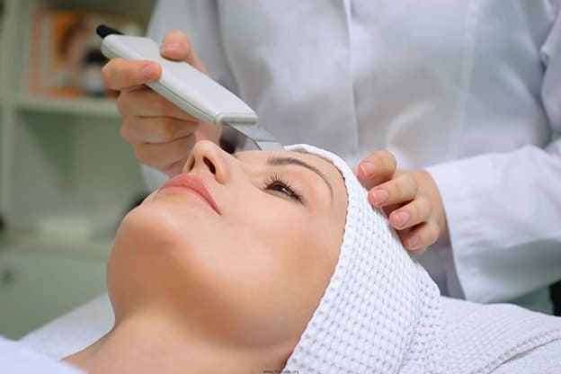 اتبعي هذه النصائح قبل عملية إزالة الشعر الزائد