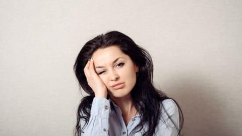 أخطاء تجميلية قبل الدورة الشهرية تجنبيها