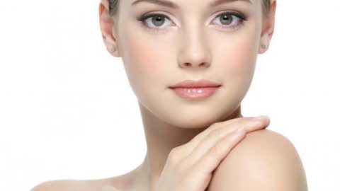 تعرفي على وصفة الحلبة لتكبير الصدر