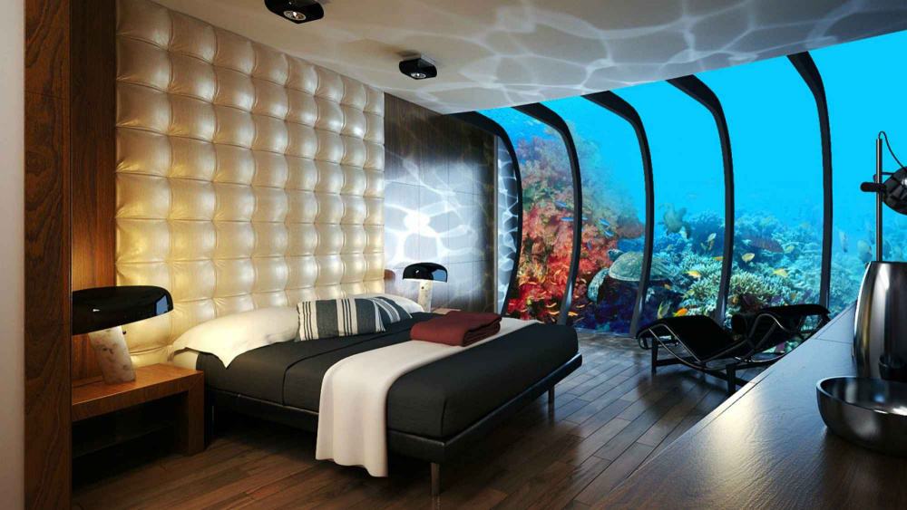 الفندق المائي في دبي