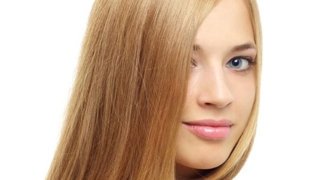 طرق طبيعية لتفتيح لون الشعر