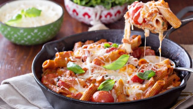 أشهى معكرونة بيتزا يمكنك إعدادها في المنزل