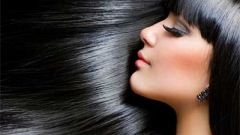علاجات طبيعية للحصول على شعر صحي و لامع