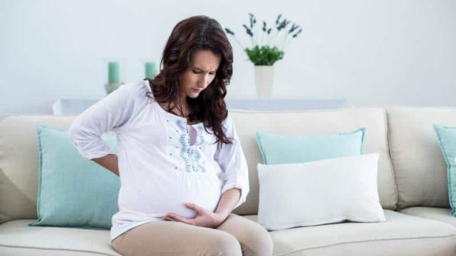 نصائح لتجنب آلام الظهر خلال الحمل