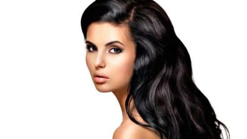 خطوات أساسية لماكياج البشرة السمراء