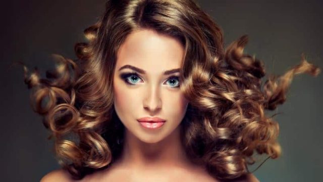 جربي لوشن البقدونس لشعر حيوي وجذاب