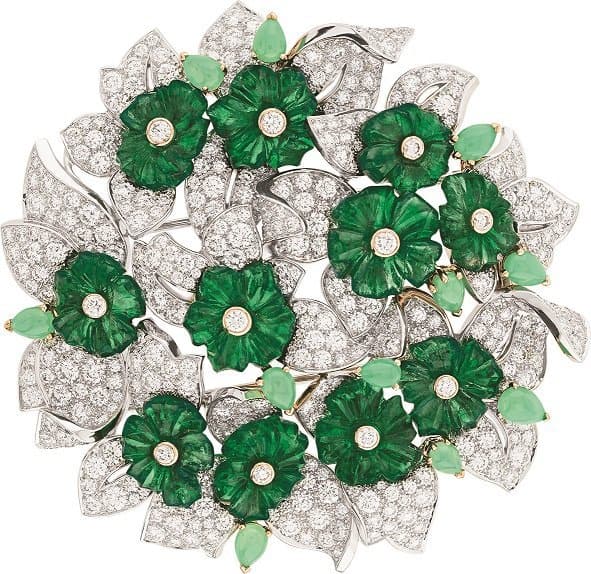 تألقي بأزهار الماس والزمرد لهذا الربيع