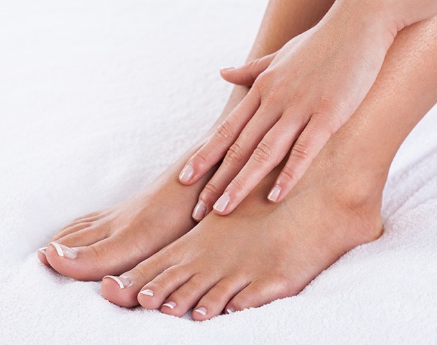 4 خطوات للحصول على ساقين لامعتين