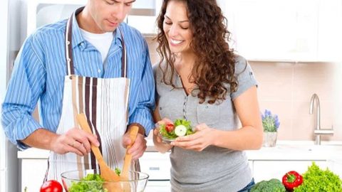 أطعمة تساعد على التخفيف من الوزن الزائد