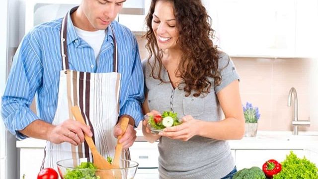 أطعمة تساعد على التخفيف من الوزن الزائد