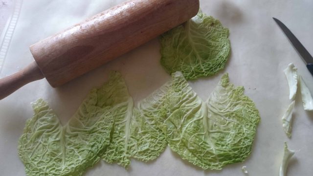 الملفوف لعلاج حب الشباب