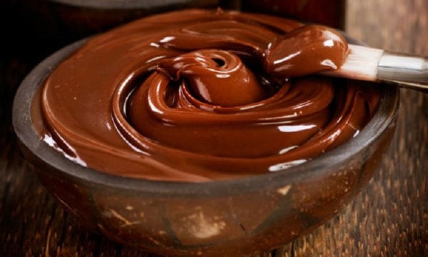 كيف نصنع قناع الشوكولاته بحسب أنواع البشرة؟