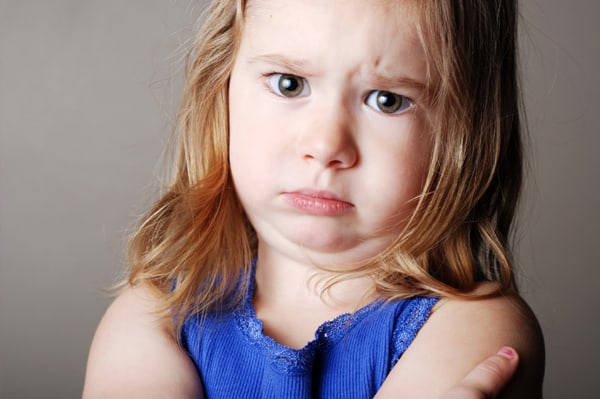 عبارات تتسبب بأضرار نفسية لطفلك