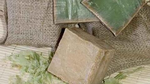 صابون الغار وفوائده المذهلة للشعر