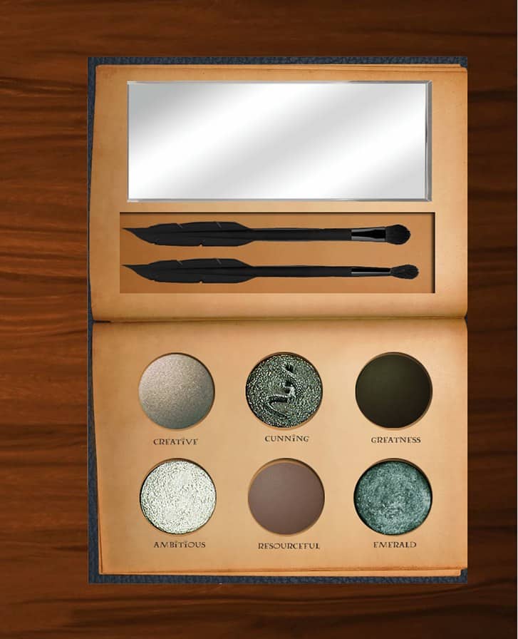 مجموعة مكياج