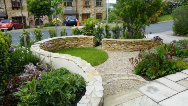 ديكورات الحدائق المنزلية لجلسات طبيعية رائعة