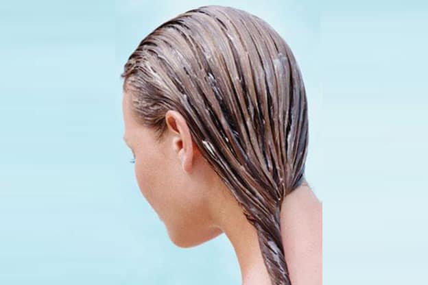 استخدمي خلطة المايونيز لتغذية شعرك ومنحه ملمسا ناعما