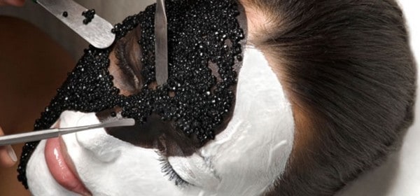 قاومي تجاعيد بشرتك وحافظي على نضارتها باستخدام قناع الكافيار