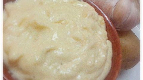 ألذ صلصة بطاطس بالثوم