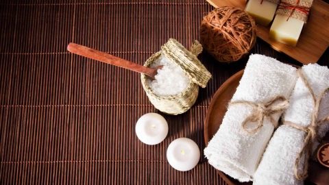 إليك طريقة صنع سائل استحمام بمكونات طبيعية